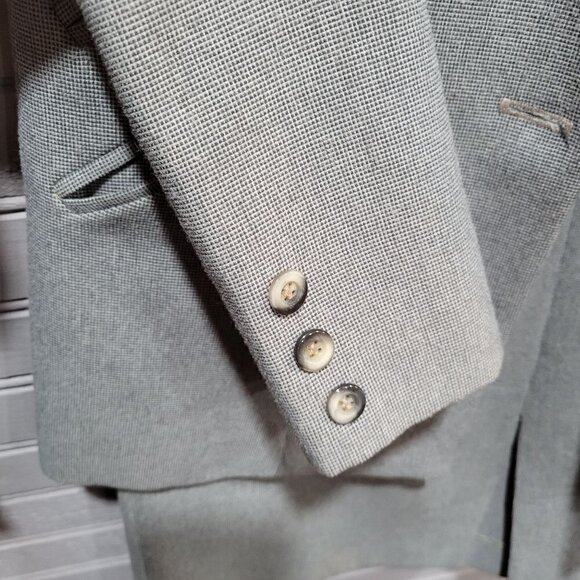 Vintage - 60's/70 Grey Wool Skirt & Blazer Set - SM - Picture 6 of 9